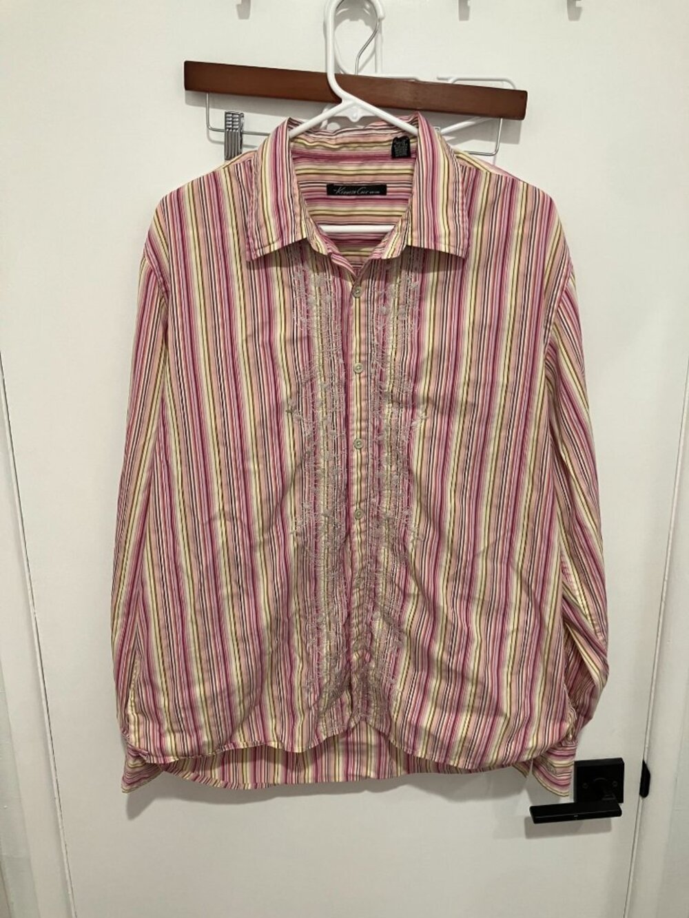 Kenneth Cole VTG Y2K Striped Button Up Shirt Pink Yellow Embroidered Men's Large